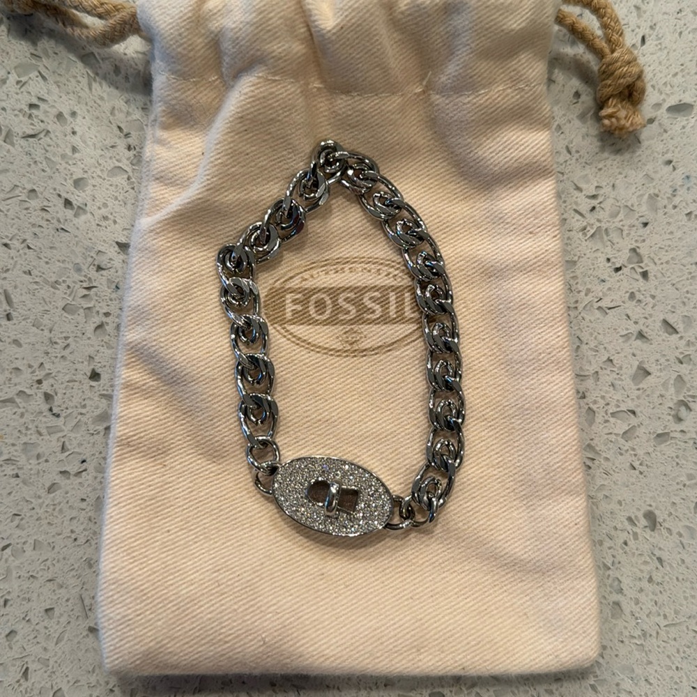 Fossil key lock bracelet
